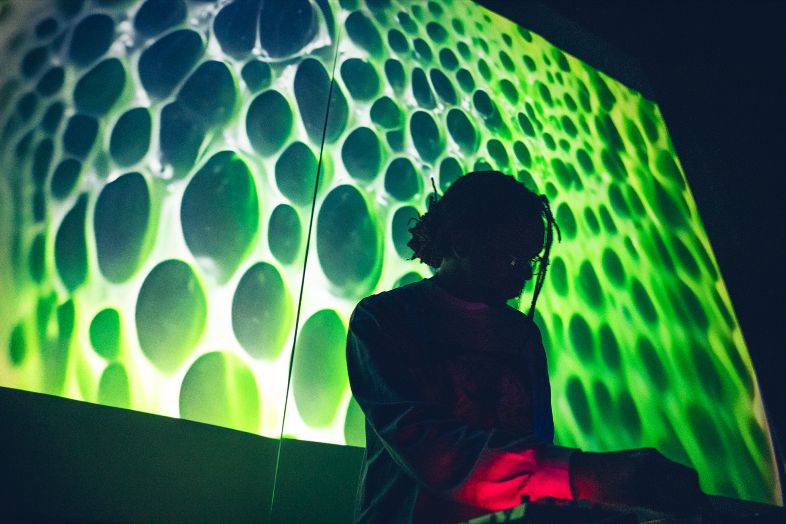 4D — A/V live at WWW X