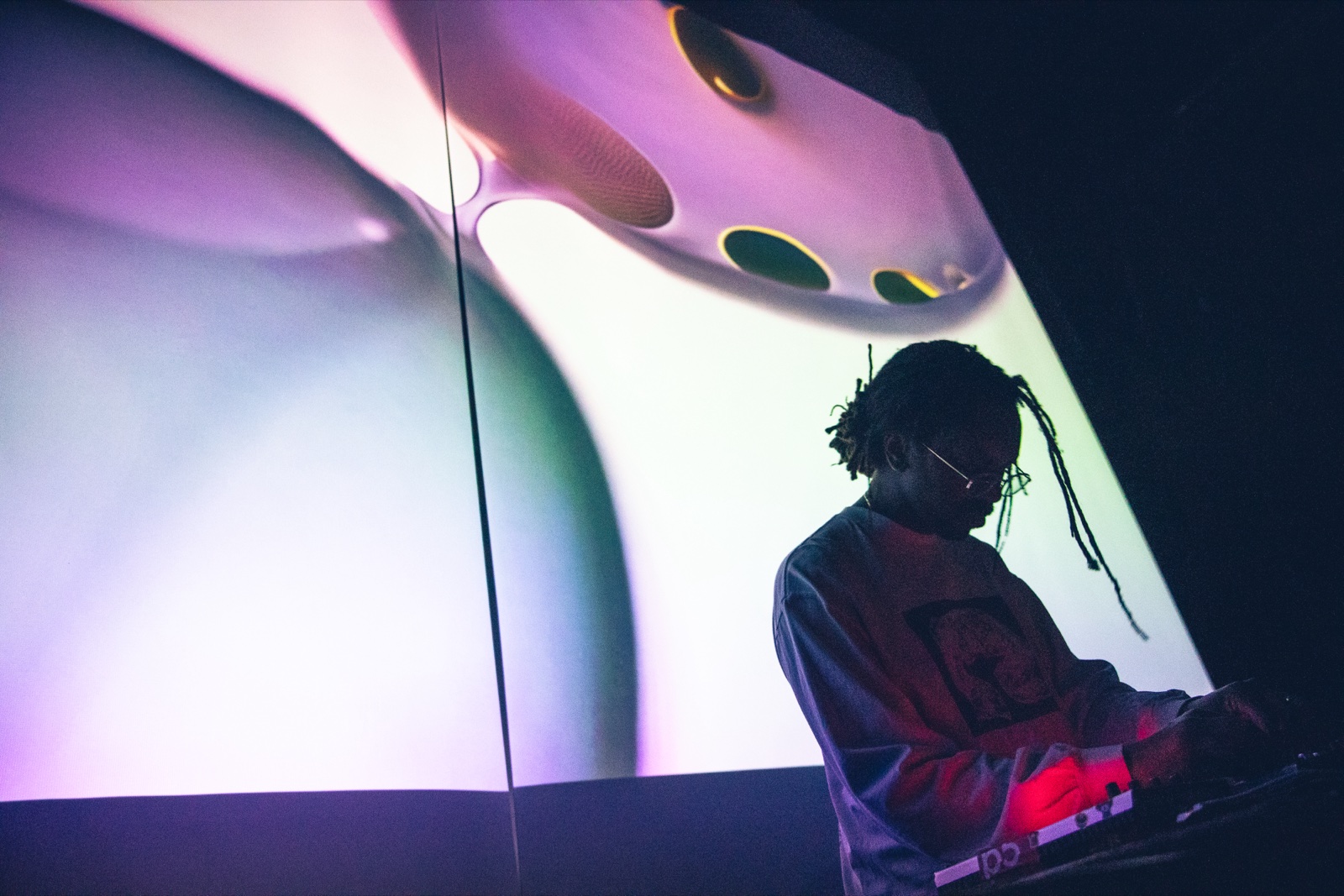 4D — A/V live at WWW X